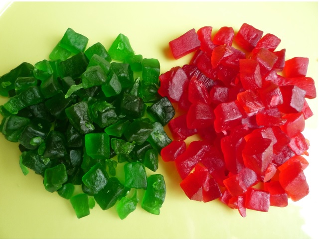 Fruta confitada roja y verde para panadería y pastelería.